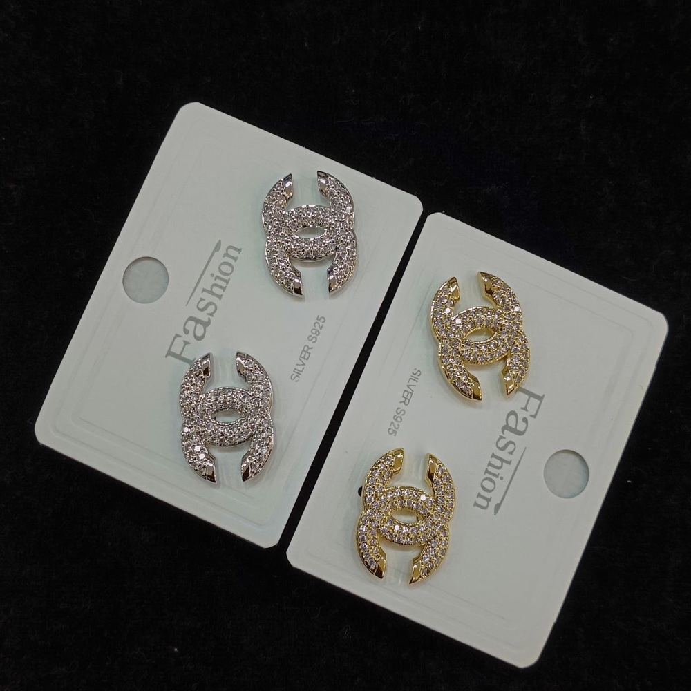Women Fashion Studs